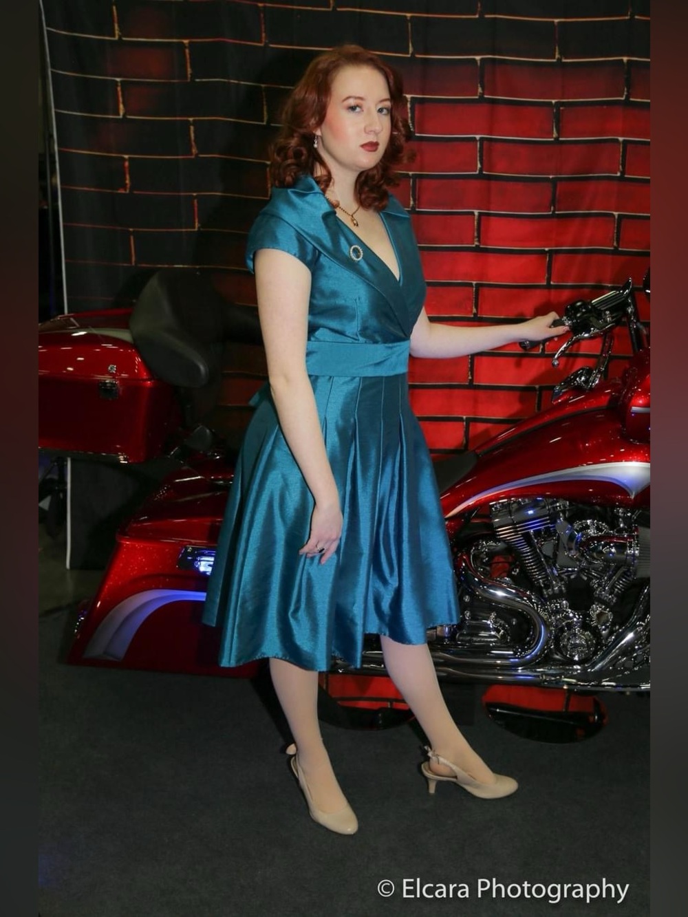 Jessica Howard Vintage Inspired Teal Aqua Pleated Short Sleeve Shiny Dress